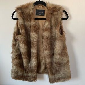 Glamsia Womens Brown Faux Fur Vest